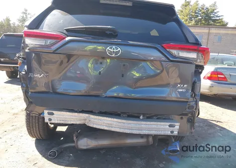 2019 Toyota Rav4 Xle из США, поврежденный, VIN JTMP1RFV8KD015358